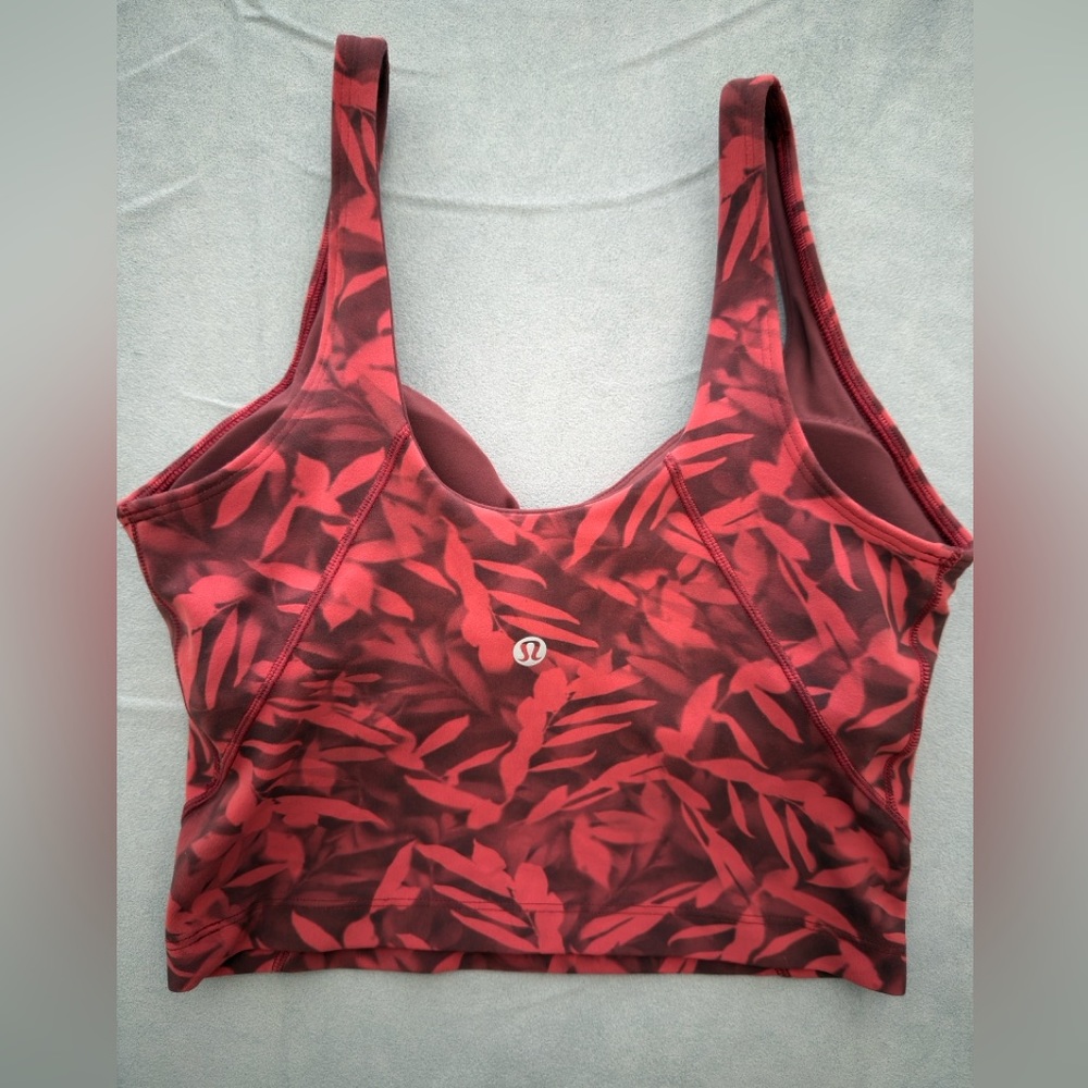 Align Tank - Size 4 - Picture 2 of 3